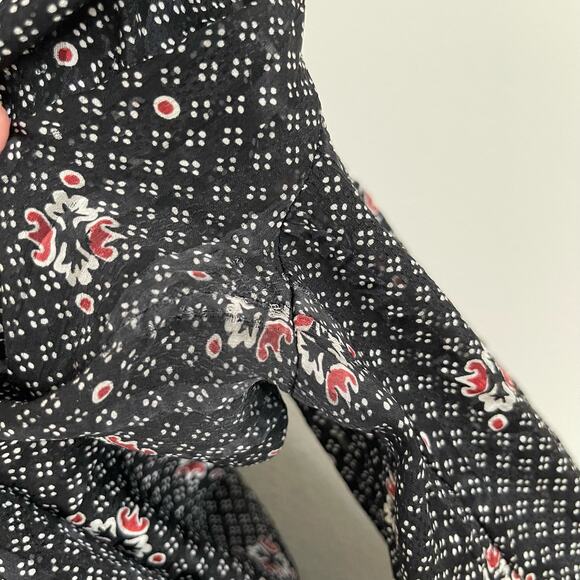 Veronica Beard Black Maree Smock Cuff Silk Blouse (10) - Picture 11 of 11